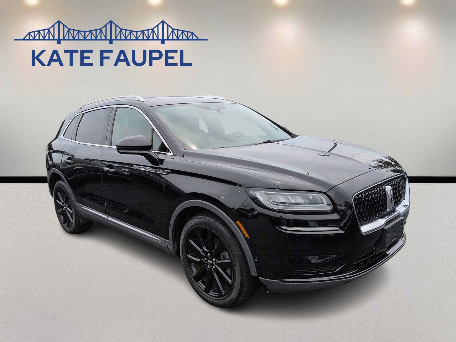 Used 2023 Lincoln Nautilus Reserve w/ Equipment Group 201A AWD/4WD image 1