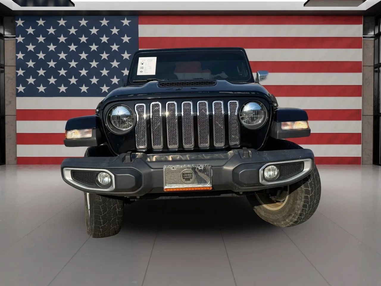 Used 2020 Jeep Gladiator Sport AWD/4WD image 2