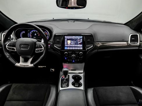 Used 2021 Jeep Grand Cherokee Trackhawk image 38