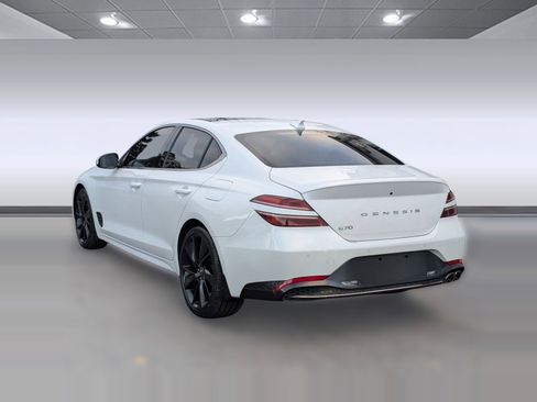 Used 2023 Genesis G70 2.0T w/ Sport Prestige Package image 3