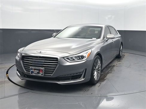 Used 2018 Genesis G90 3.3T Premium image 1