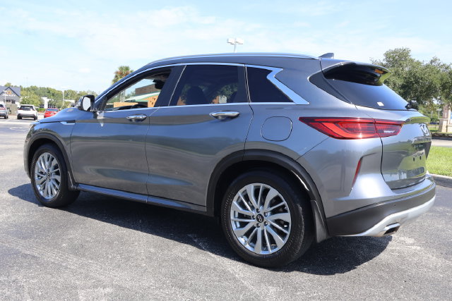 Used 2023 INFINITI QX50 Luxe FWD image 6