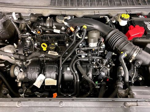 Used 2022 Ford Edge SEL w/ Sport Appearance Package image 9