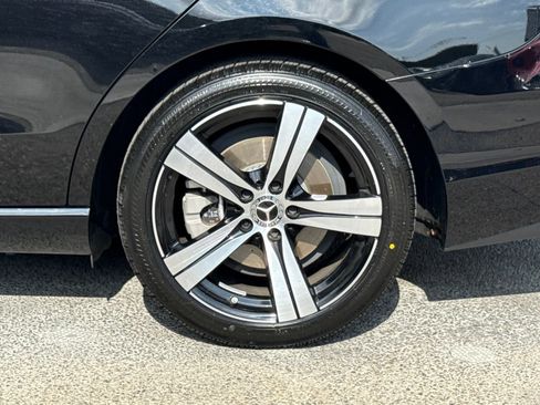 Used 2023 Mercedes-Benz C 300 Sedan image 17