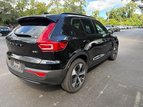 Used 2026 Volvo XC40 B5 Plus AWD/4WD image 14