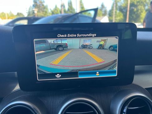 Used 2019 Mercedes-Benz C 300 Sedan image 11