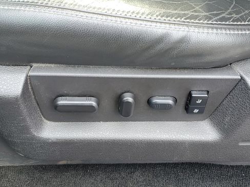 Used 2013 Ford F150 Lariat w/ Luxury Equipment Group AWD/4WD image 11
