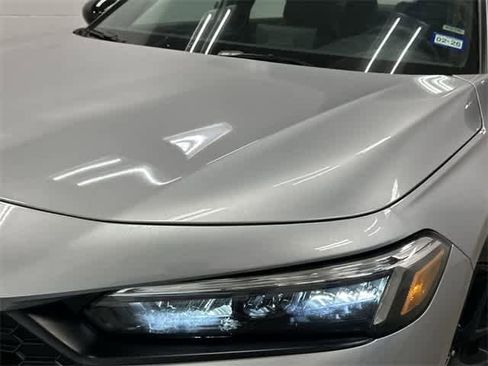 Certified 2025 Honda Civic Sport image 31