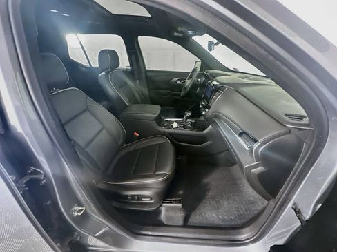 Used 2023 Chevrolet Traverse Premier w/ Redline Edition AWD/4WD image 34