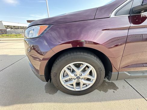 Used 2021 Ford Edge SEL w/ Convenience Package AWD/4WD image 32