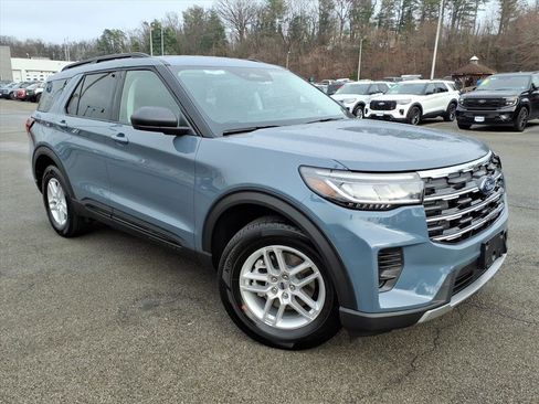 New 2026 Ford Explorer Active image 1