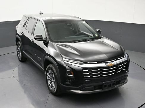 Certified 2025 Chevrolet Equinox LT w/ Safety and Technology Package AWD/4WD image 22