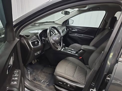 Used 2018 Chevrolet Equinox LT image 28