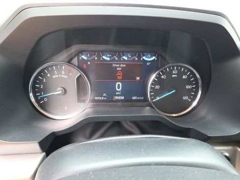 Used 2024 Ford Expedition XLT image 16