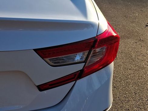 Used 2020 Honda Accord LX image 29