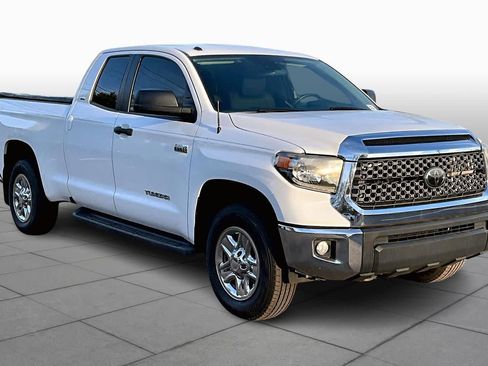 Used 2018 Toyota Tundra SR5 image 6