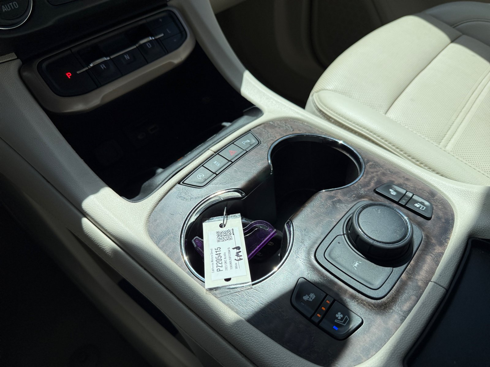 Used 2023 GMC Acadia Denali AWD/4WD image 15