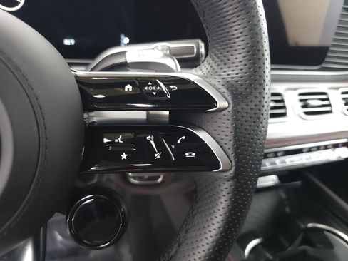 Used 2025 Mercedes-Benz GLE 63 AMG S w/ AMG Night Package image 13