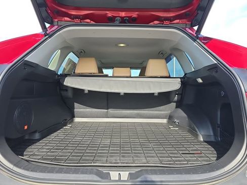Used 2022 Toyota RAV4 Limited image 14