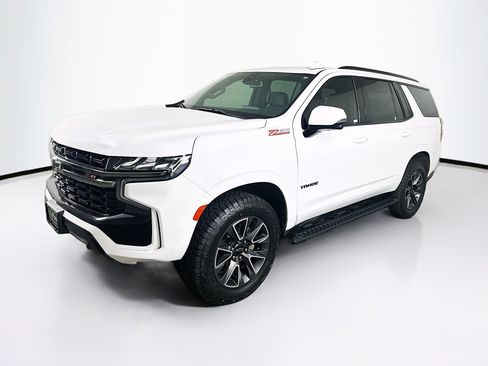 Used 2021 Chevrolet Tahoe Z71 w/ Z71 Signature Package image 3