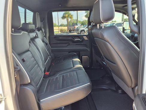 Used 2026 GMC Sierra 2500 AT4X AWD/4WD image 26