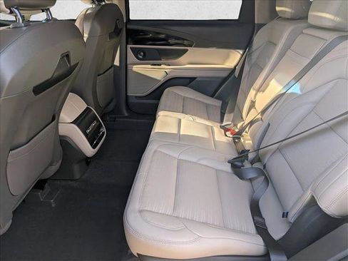 Used 2024 Lincoln Nautilus Reserve w/ Equipment Group 202A image 19