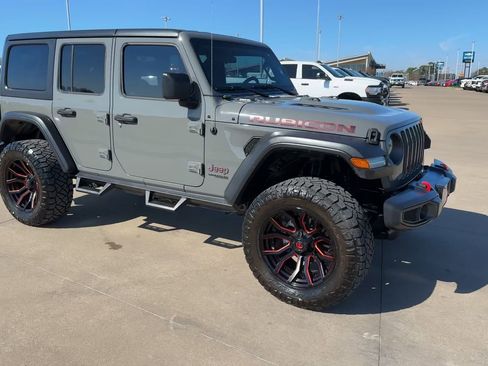 Used 2021 Jeep Wrangler Unlimited Rubicon w/ LED Lighting Group image 3