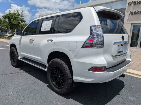 Used 2022 Lexus GX 460 Premium w/ Premium Package AWD/4WD image 4