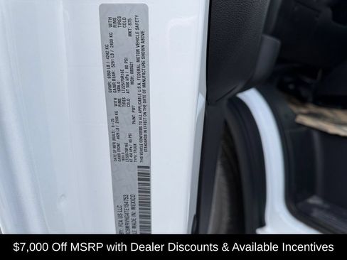 New 2026 RAM ProMaster 3500 w/ Premium Convenience Group FWD image 24