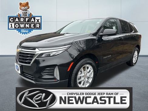 Used 2022 Chevrolet Equinox LT image 1
