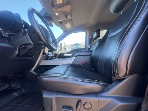 Used 2021 Ford F250 Lariat image 22