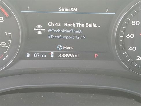 Used 2022 Cadillac XT6 Premium Luxury w/ Technology Package image 16