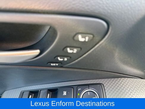 Used 2018 Lexus IS 350 image 14