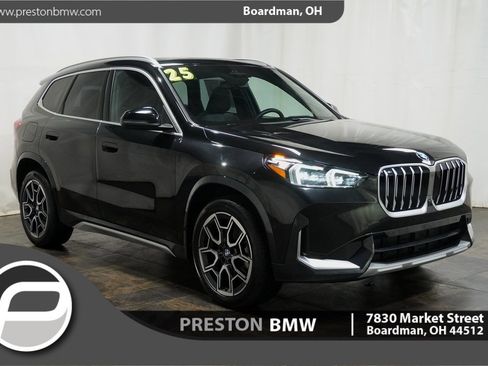Used 2025 BMW X1 xDrive28i w/ Technology Package image 1
