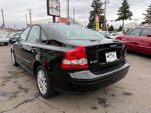 Used 2005 Volvo S40 2.4i image 7