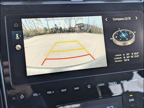 Used 2024 Hyundai Santa Cruz SEL w/ Activity Package image 18