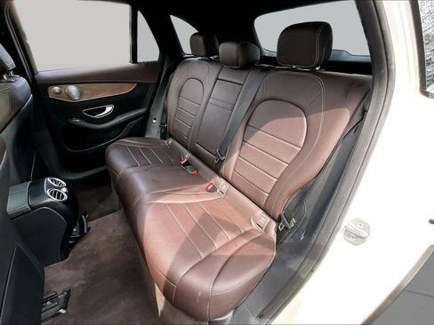 Used 2017 Mercedes-Benz GLC 300 4MATIC image 20
