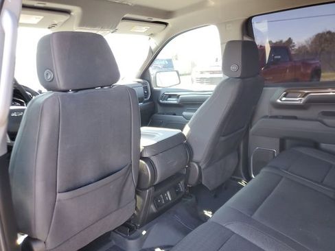 Used 2023 Chevrolet Silverado 1500 RST image 11