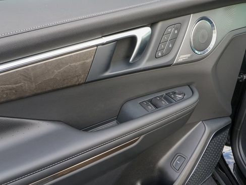 Certified 2026 Buick Enclave Avenir image 14