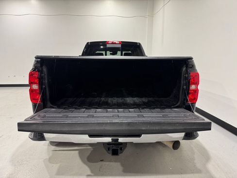 Used 2019 Chevrolet Silverado 3500 LTZ w/ Duramax Plus Package AWD/4WD image 27