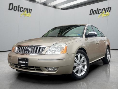 Used 2006 Ford Five Hundred Limited image 1