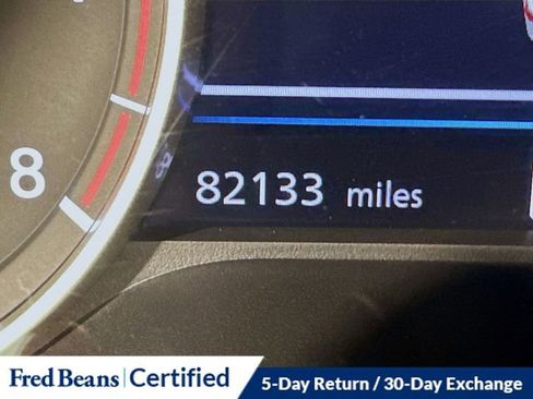 Used 2021 Nissan Sentra SV w/ SV Premium Package image 27