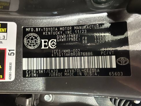 Used 2024 Toyota Camry SE FWD image 10