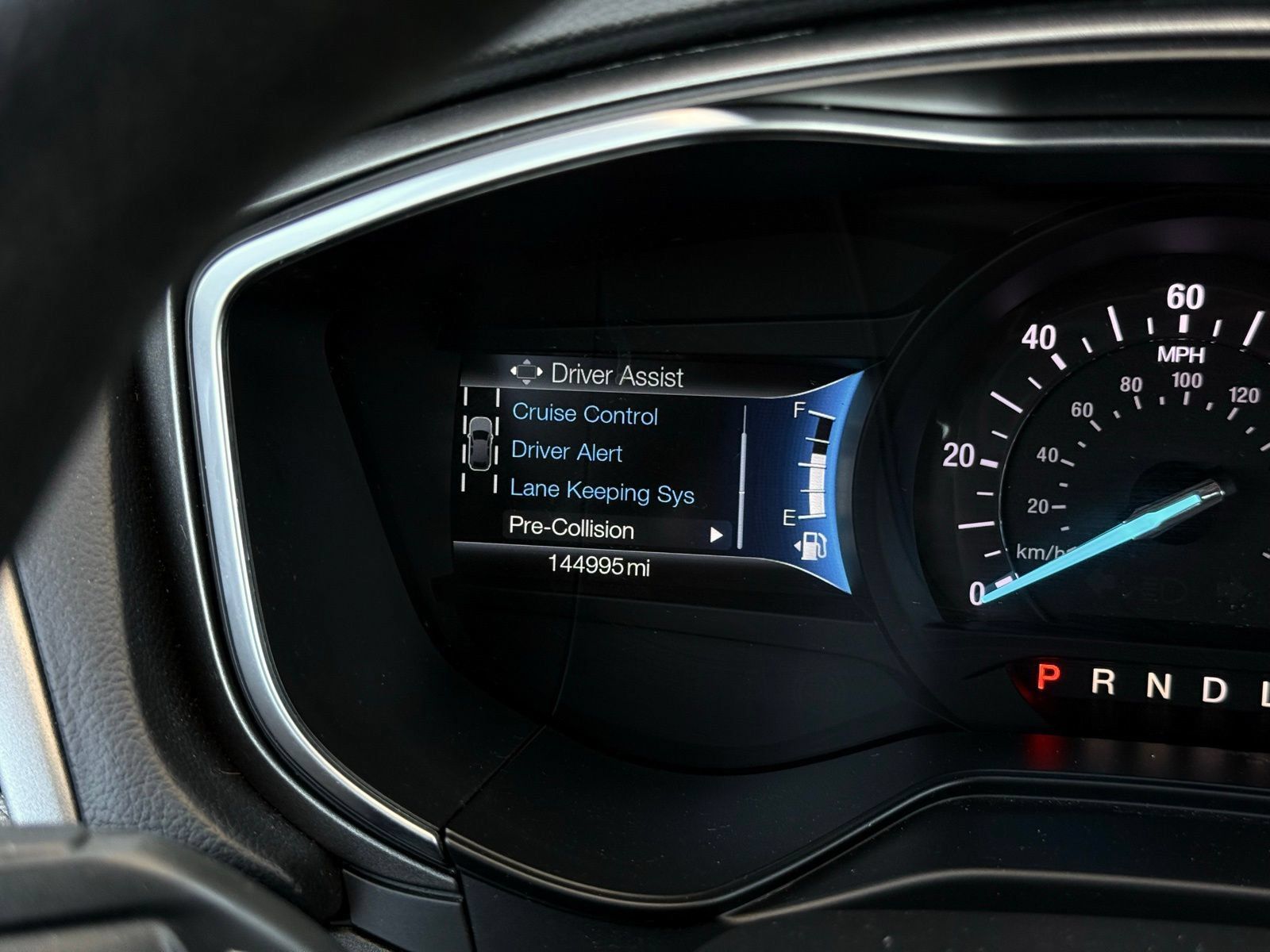 Used 2019 Ford Fusion SE FWD image 34