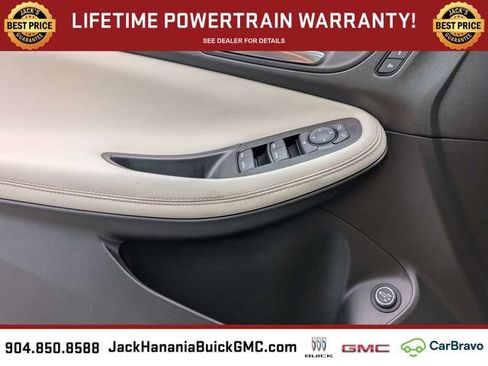 Used 2024 Buick Encore GX Avenir w/ Avenir Convenience Package FWD image 25