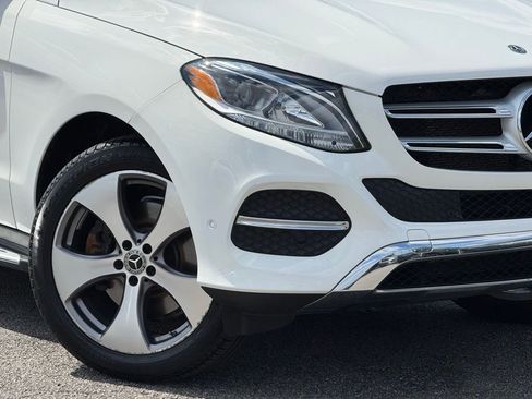 Used 2019 Mercedes-Benz GLE 400 4MATIC image 12