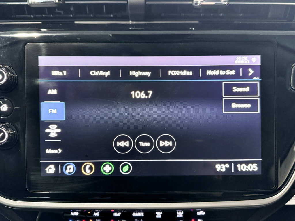 Used 2022 Chevrolet Bolt EUV Premier FWD image 13