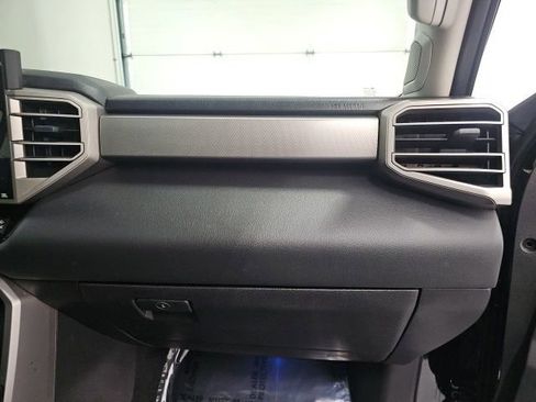 Used 2024 Toyota Tundra Limited w/ TRD Off-Road Package AWD/4WD image 40