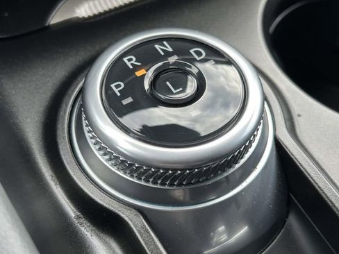 Used 2025 Ford Explorer Active RWD image 28