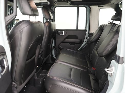 Used 2023 Jeep Wrangler Unlimited Sahara w/ Cold Weather Group AWD/4WD image 14